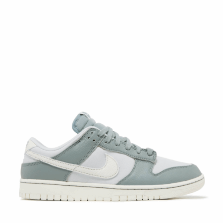 Nike Dunk Low 'Mica Green'