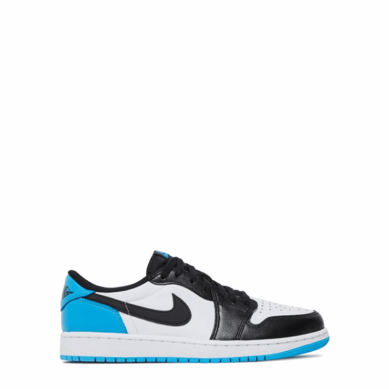 Air Jordan Retro 1 Low OG 'UNC'